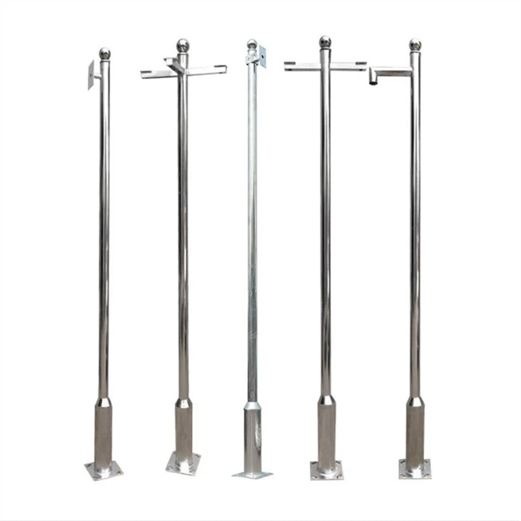 Road monitoring pole